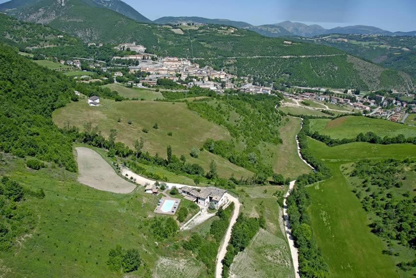 Agriturismo Valle Tezze Villa Cascia Exterior photo